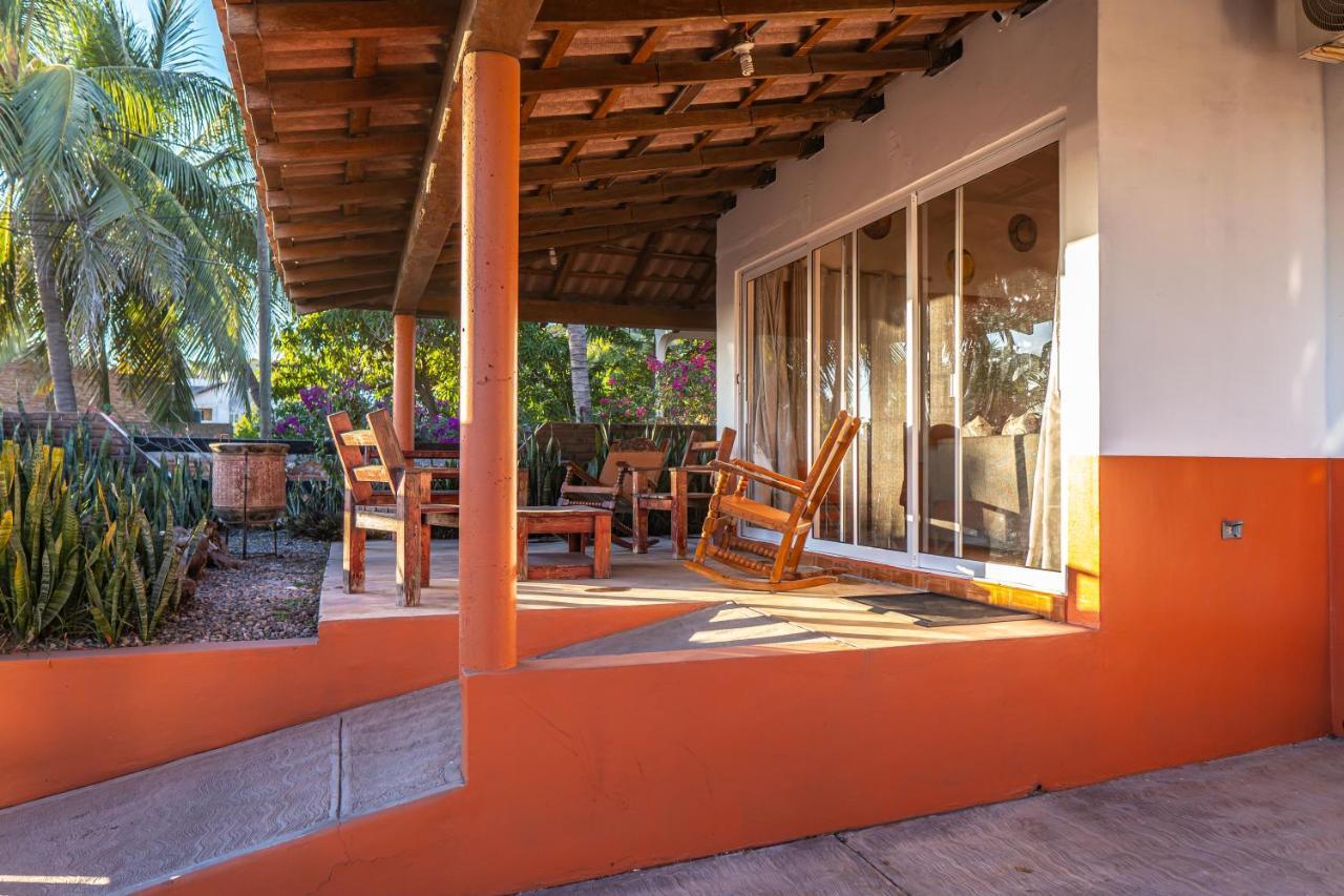 Casa Belen - Beautiful Beach View Home On Stone Island Isla de la Piedra Exterior foto