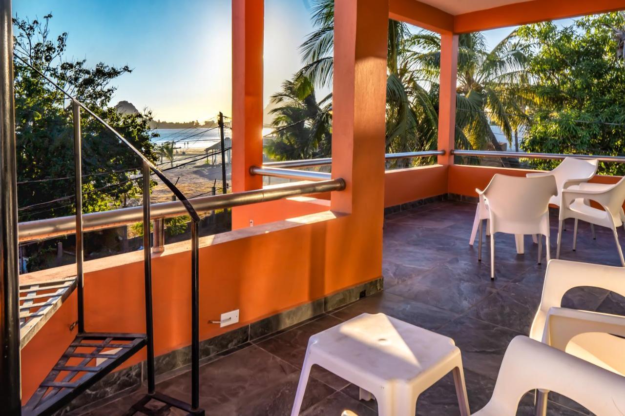 Casa Belen - Beautiful Beach View Home On Stone Island Isla de la Piedra Exterior foto